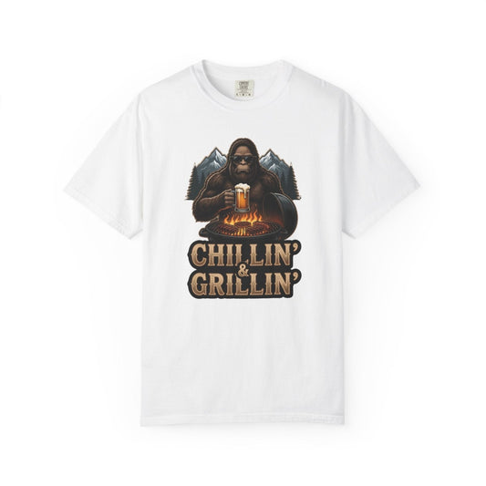White T-shirt with front 'Chillin' & Grillin'' beer graphic print